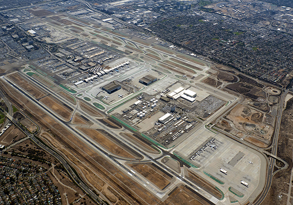 Sân bay Quốc tế Los Angeles (LAX), Mỹ