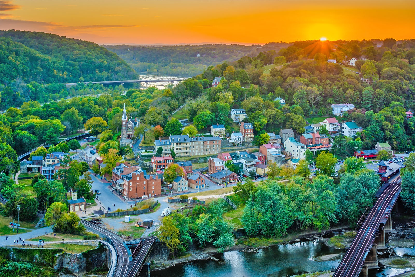 Dịch vụ booking tải hàng không từ Hà Nội đi West Virginia - Mỹ