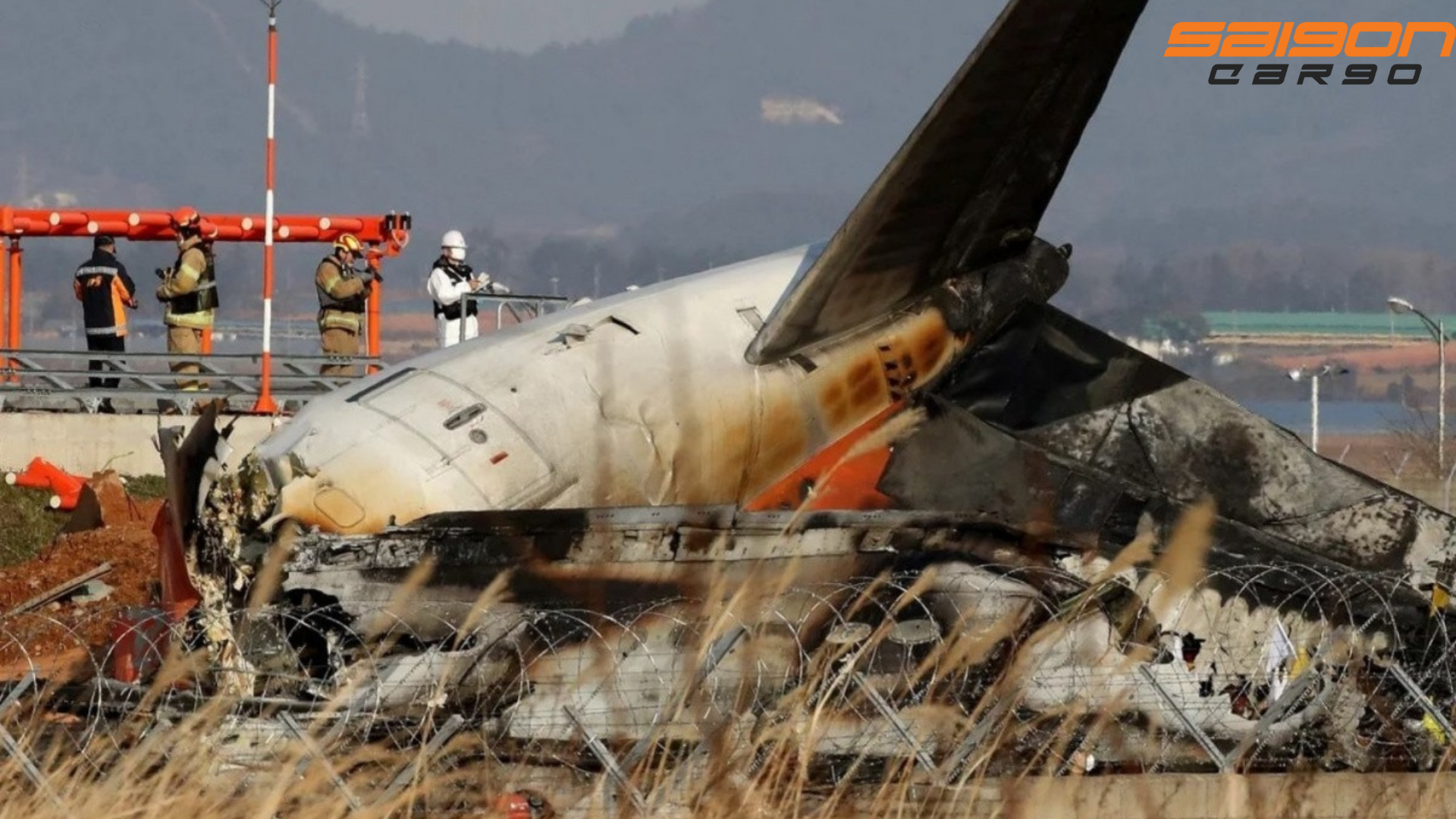 Jeju Air bị hủy 68.000 vé máy bay một ngày sau tai nạn