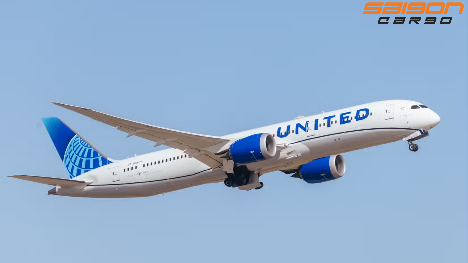 United Airlines giảm tần suất bay tới 3 điểm đến châu Âu từ Newark