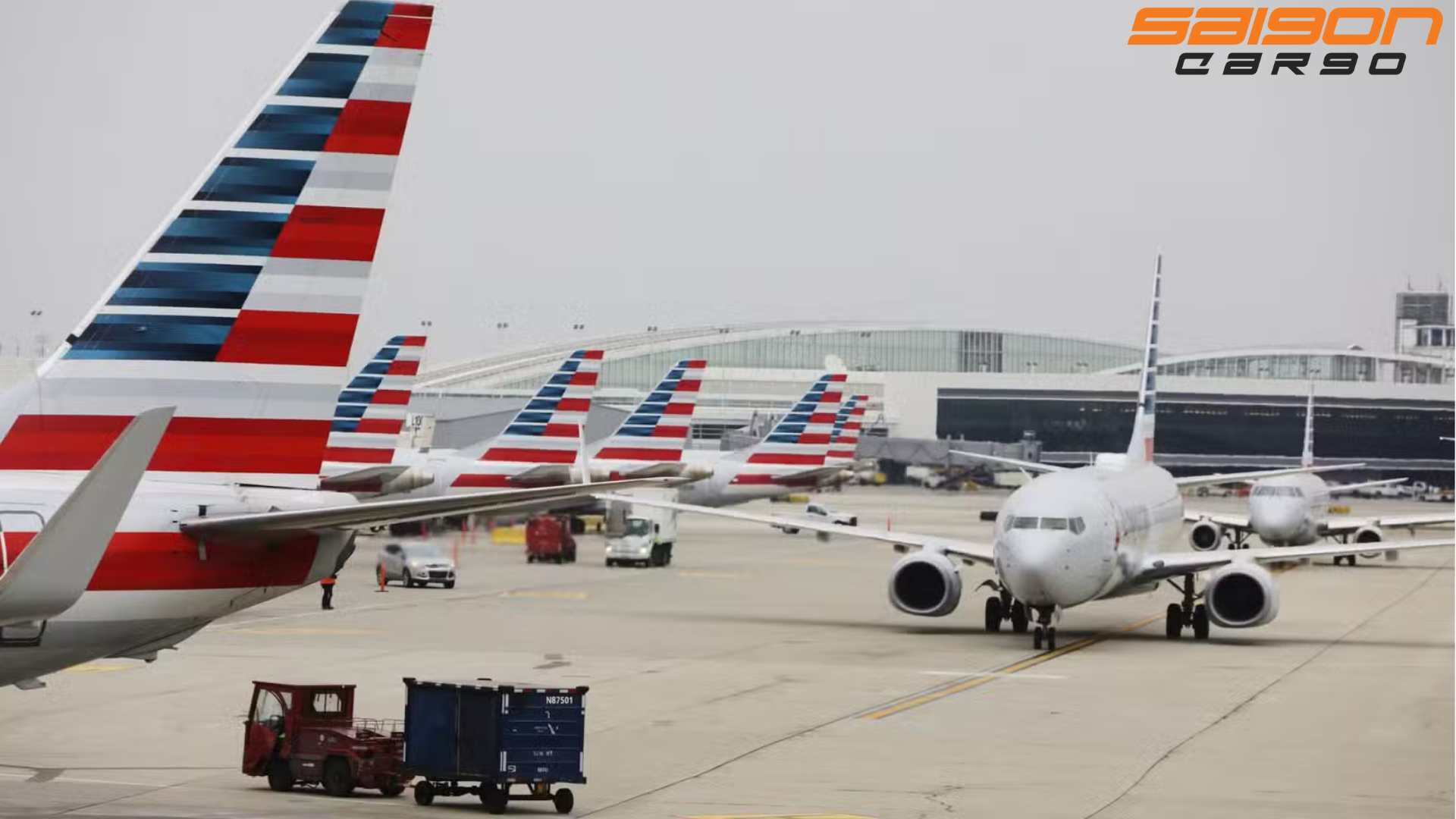 American Airlines Thử Nghiệm Công Nghệ Lên Máy Bay Điện Tử Mới Tại Sân Bay DFW